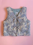 Kamizelka z tkaniny w niebieskie kwiaty - roz. M
